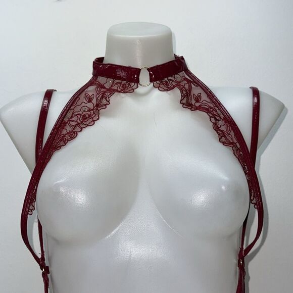 ✨Victoria’s Secret Burgundy Strappy Lace Teddy • One-Piece Lingerie Size XXL NWT - Picture 2 of 7